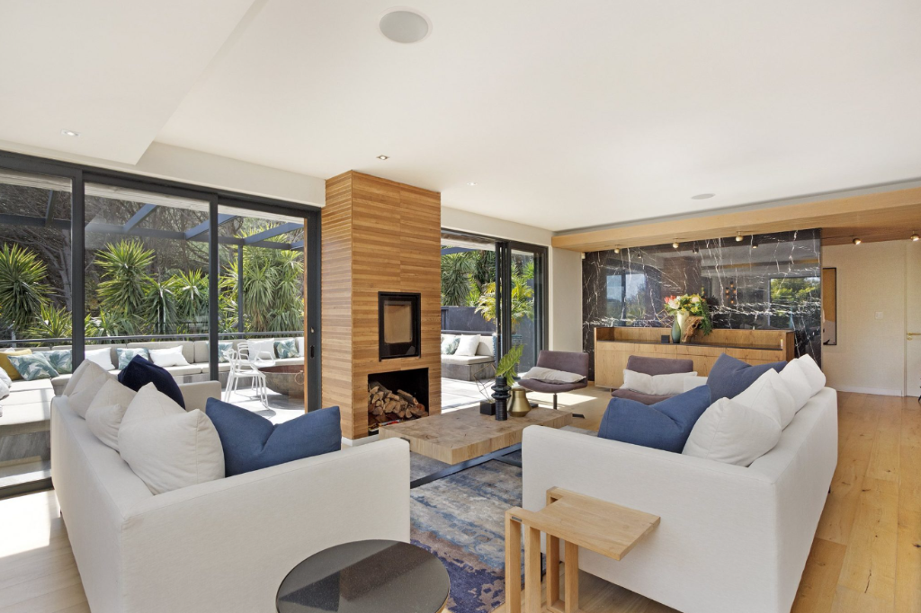 19 On Blair 6-bedroom holiday homes in Camps Bay - image 2