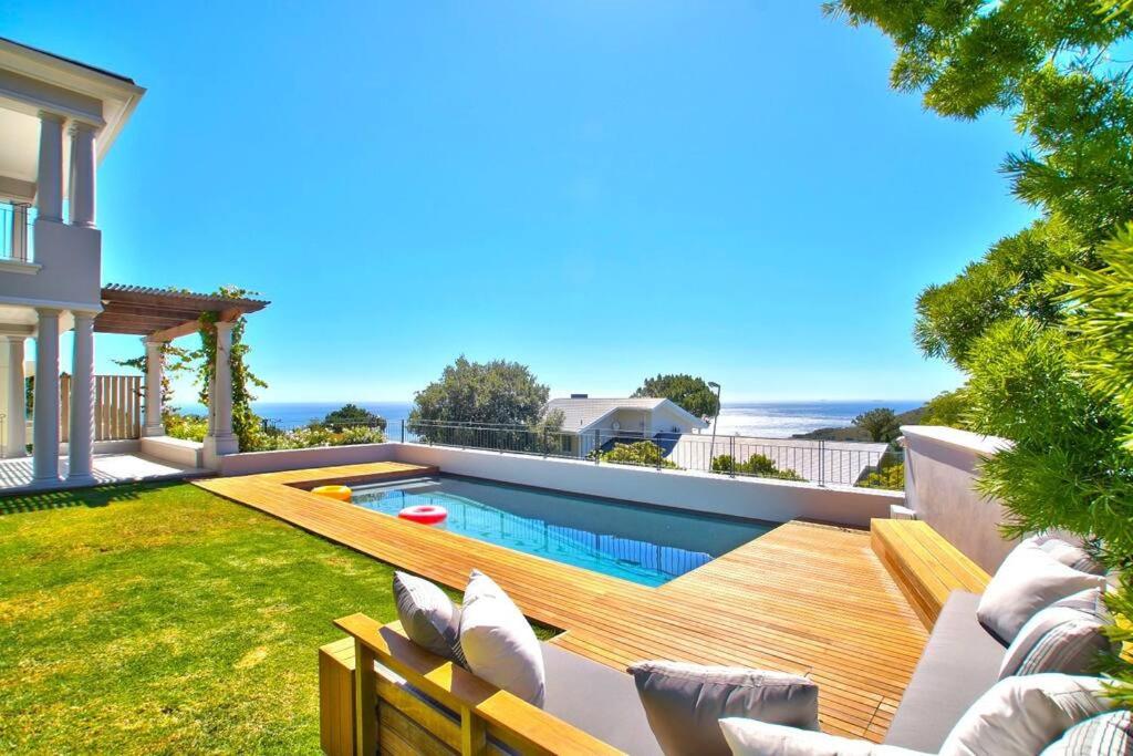 Serene 4 Bedroom Luxury Kid Friendly Villa Camps Bay Cape Town - image 6