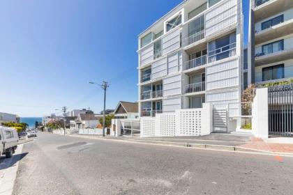 Seaside Studio Apartment 9 mins to Queens Beach! - image 20