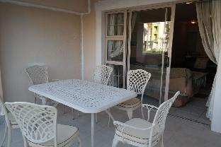 Bougain Villas Apartments - image 3